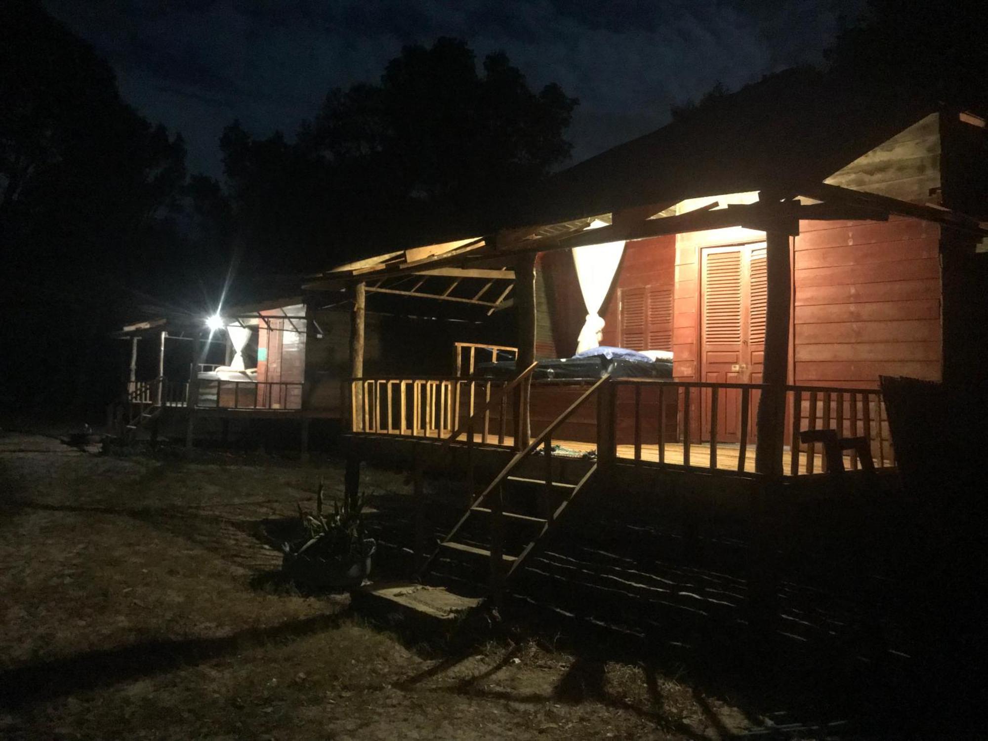 Naks Shack Hostel Koh Ta Kiev Exterior photo